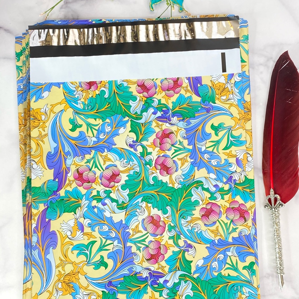 50 10X13 Flower Splash Poly Mailers PRICE IS FIRM - Picture 7 of 7